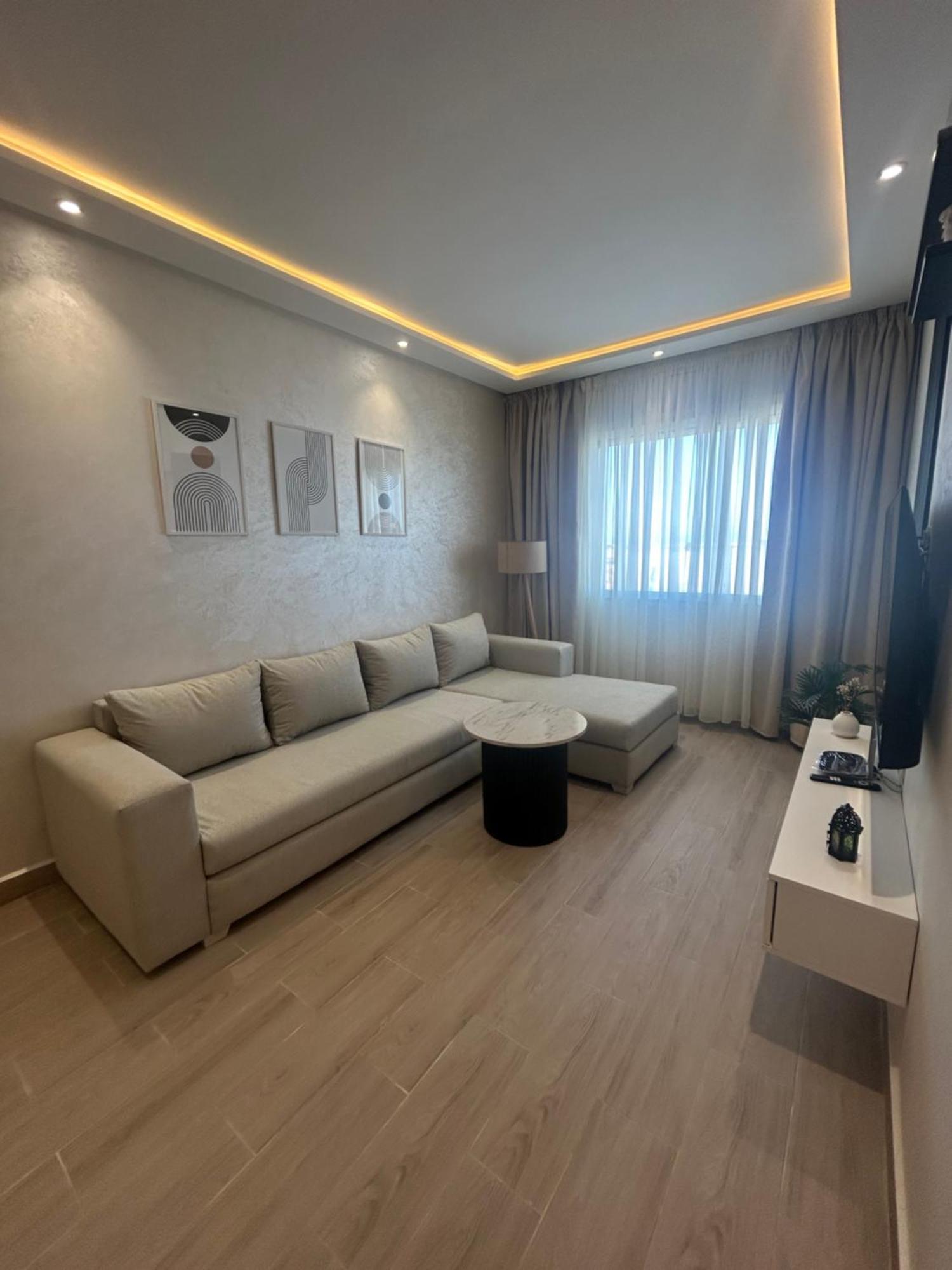 Appartement Haut Standing En Face De La Marina Et A 200M Du Port De Tanger - Appt 2 Exterior foto